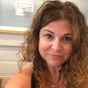 Meet your Posher, Sandi